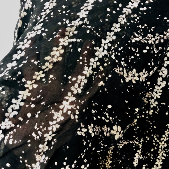 Ivo Nikkolo ruffled blouse black and white size M - Picture 5 of 8